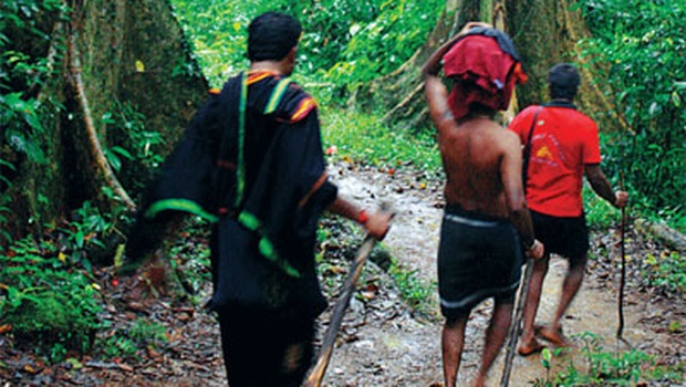 sabarimala devotees have to avoid footwear