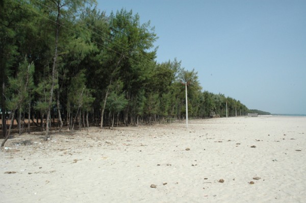 ariyaman beach in rameswaram