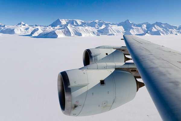 74-Melt-at-Greenland-Ice