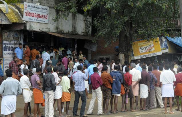government-of-kerala-to-implement-the-liquor-prohibition-order-in-phases