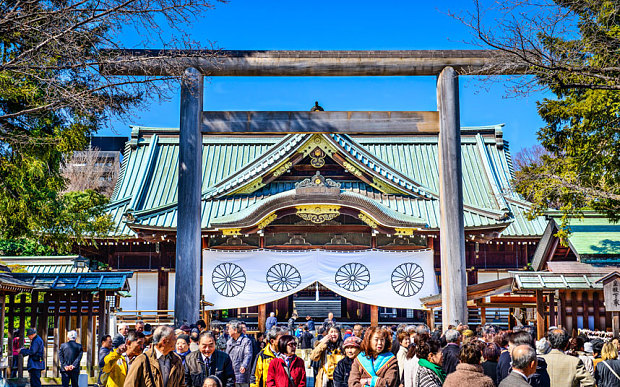 japanese-parliamentarians-visit-war-shrine-condemned-china-korea