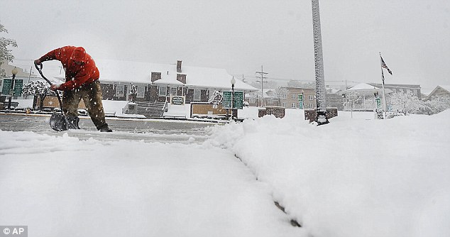 massachusetts-has-been-soaked-by-snow