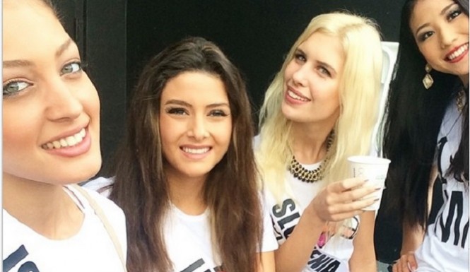israeli-selfie-from-miss-universe-contest-becomes-controversial-in-lebanon