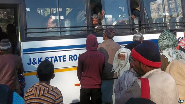 india-and-pakistan-decided-to-stop-kashmir-bus-services