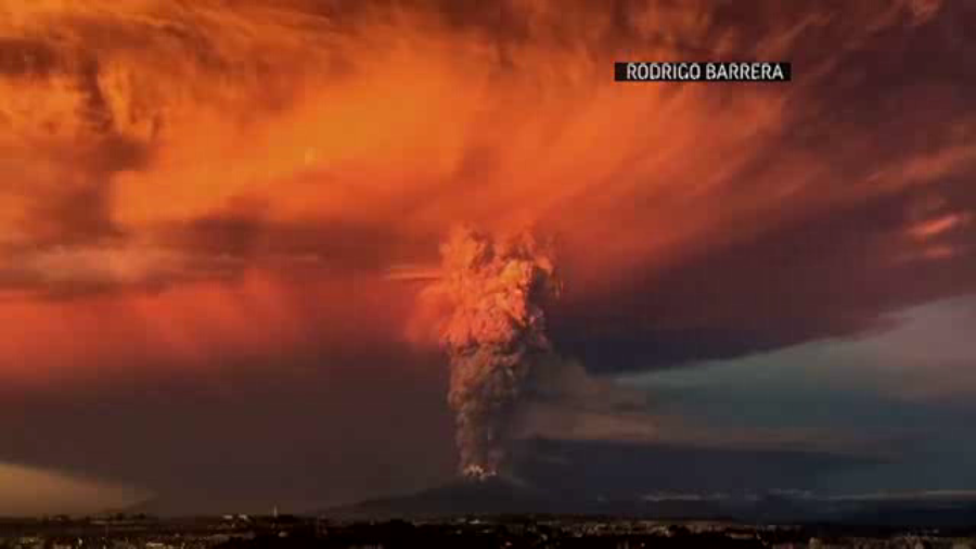 Calbuco volcano erupts in Chile