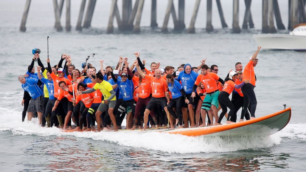 californian-surfers-break-record-for-the-highest-number-of-people-riding-a-wave-at-the-same-time