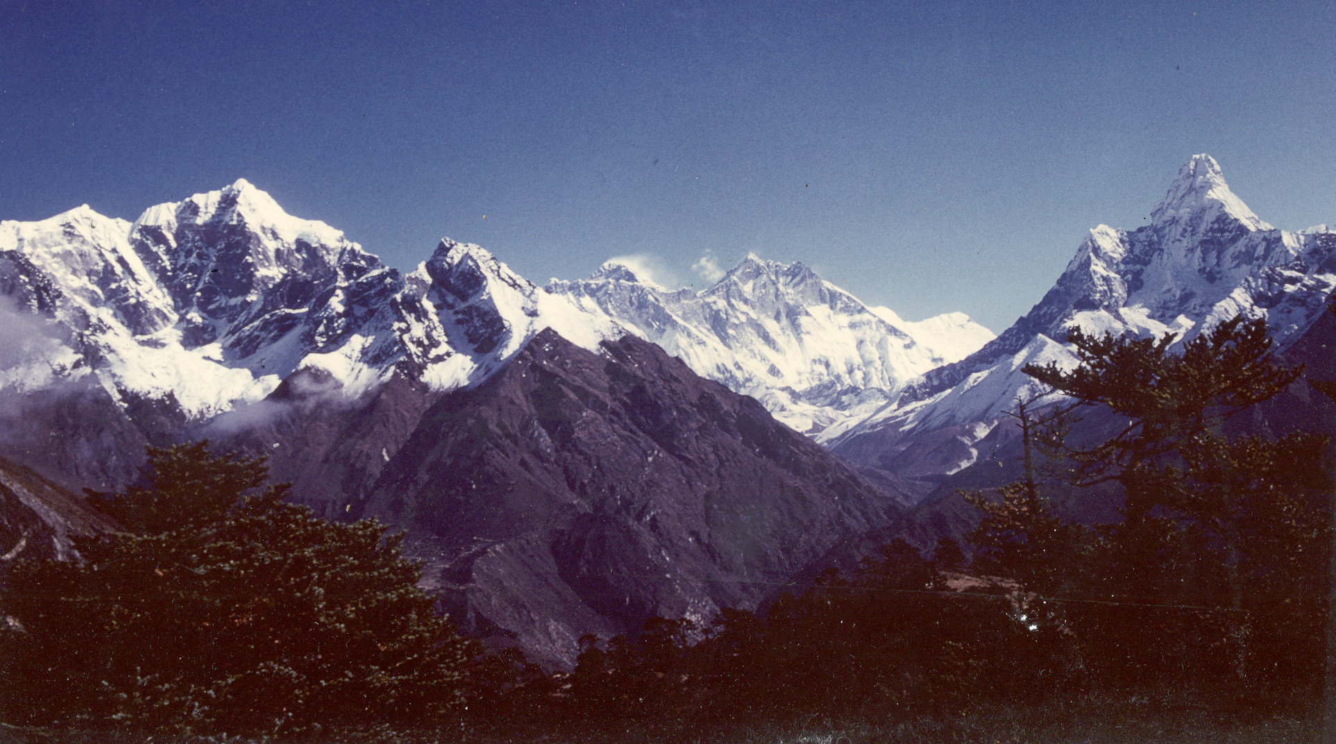 farmers-well-tourists-fear-go-back-mountains-nepal