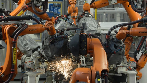robot-kills-a-man-at-volkswagen-plant-in-germany