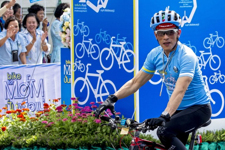 crown-prince-of-thailand-vajiralongkorn-leads-bike-ride-for-mom