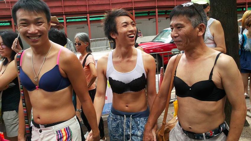 both-men-and-women-in-hong-kong-protest-by-wearing-braziers